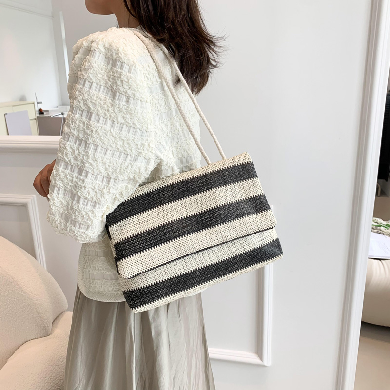 thumbnail image 2 of Bolso de hombro para mujer Bolso de mensajero de tejido de verano Bolsos de satchel a rayas (Negro), 2 of 6